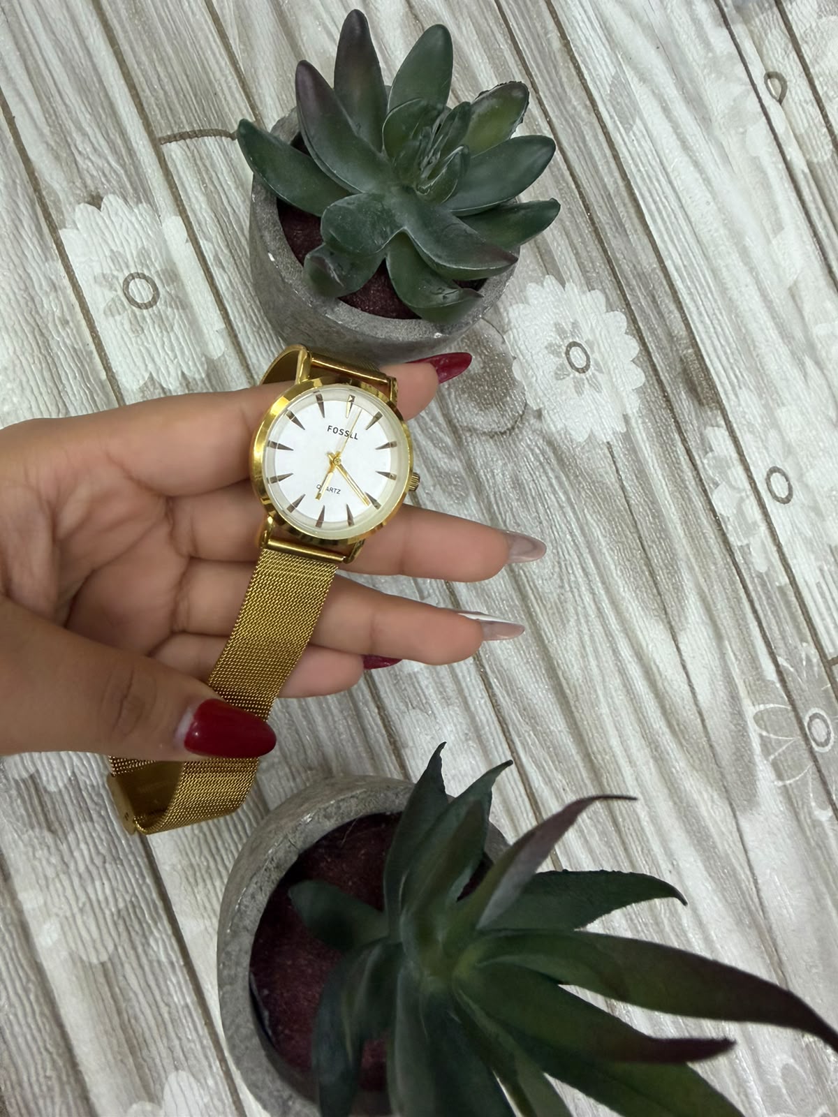 Reloj Fossil Dorado esfera blanca